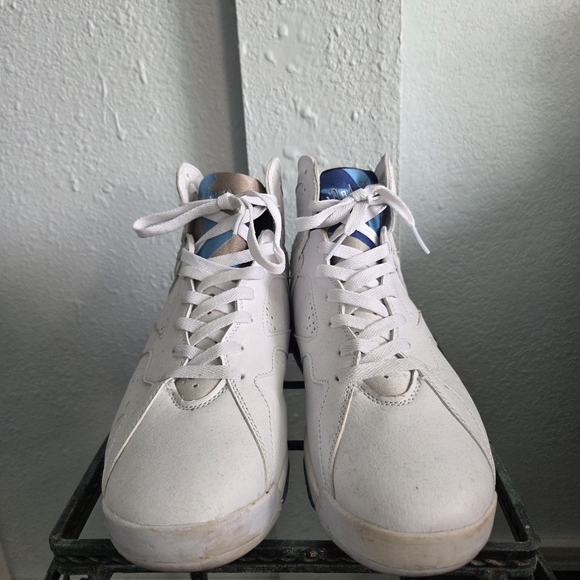 Nike Air Jordan 7 Retro French Blue Sneakers - Picture 2 of 5